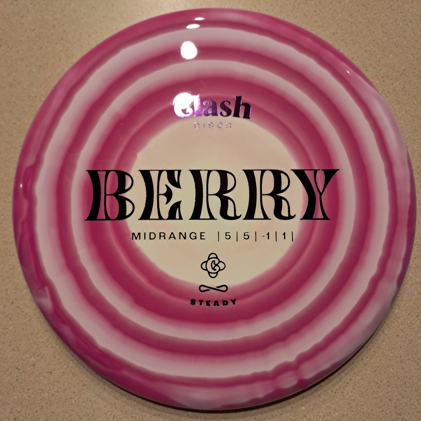 Clash Steady Ring Berry