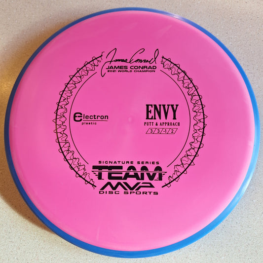 Axiom Electron Envy-James Conrad 2021 World Champion Disc
