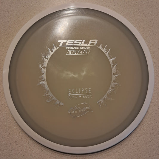 MVP Eclipse Tesla