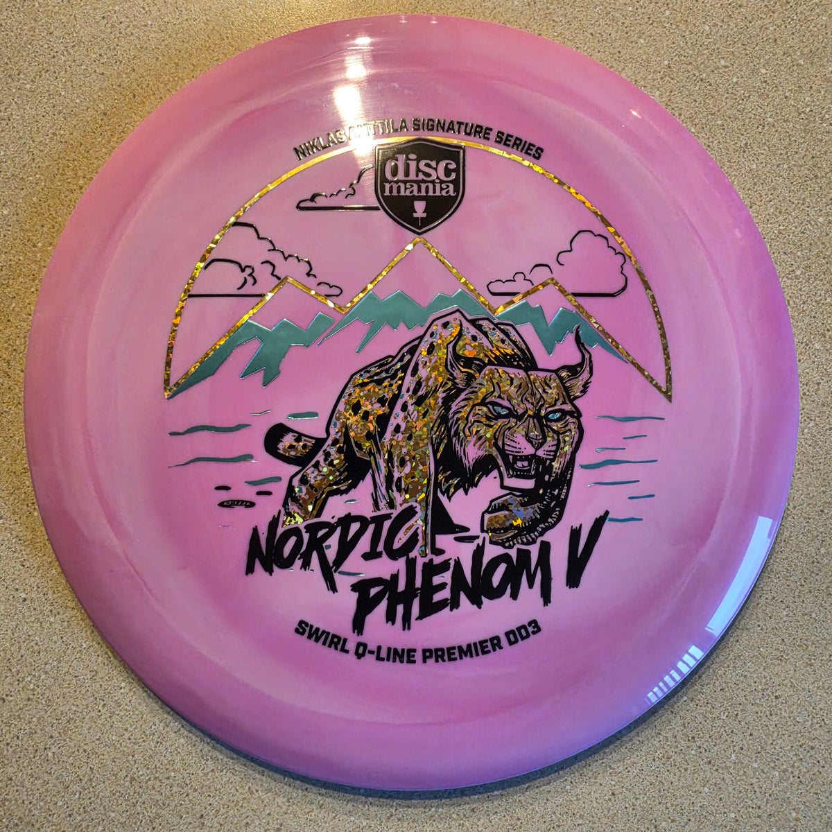 Discmania Nordic Phenom 5 - Niklas Anttila Signature Series Swirl Q-Line Premier DD3