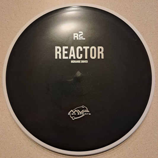 MVP R2 Neutron Reactor