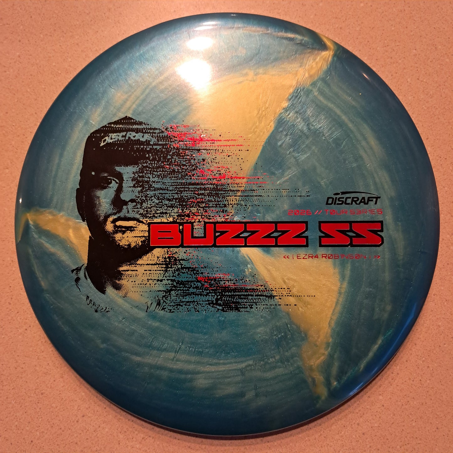 Discraft 2026 Ezra Robinson Tour Series Buzzz SS